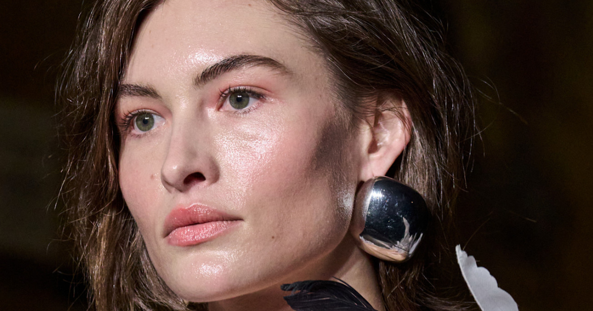 The Boho Bob Is Trending—Here's How To Style It