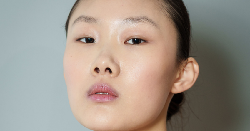 Korean Under-Eye Blush Trend: How To Do It