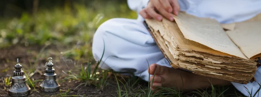 Legend of Lord Dhanvantari: Divine Origin of Ayurveda