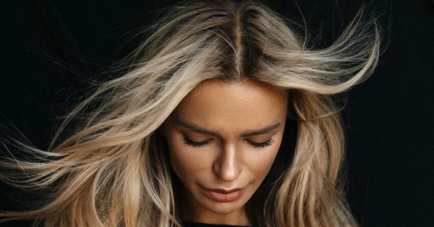 Best Root Touch-Ups For Covering Greys And Hiding Regrowth