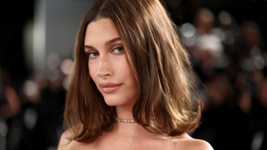 Lip Contour Sticks: Where Lipstick Meets Liner